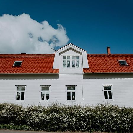 Vaeaeksyn Apteekinmajoitus Buitenkant foto
