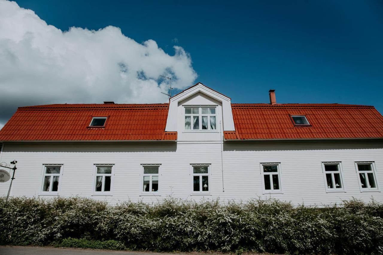 Vaeaeksyn Apteekinmajoitus Buitenkant foto